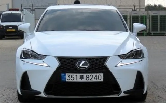 렉서스중고차 뉴IS300 F-SPORT 매물 사진 13 - 2018/01 189,111km